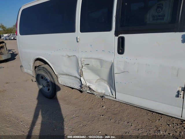 Chevrolet Express 3500 Lt 2017 1GAZGPFG0H1280422 Image 6