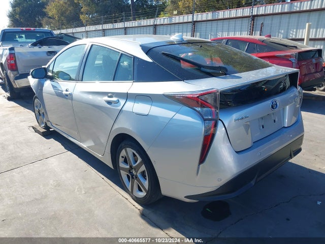 JTDKARFU4H3045666 Toyota Prius