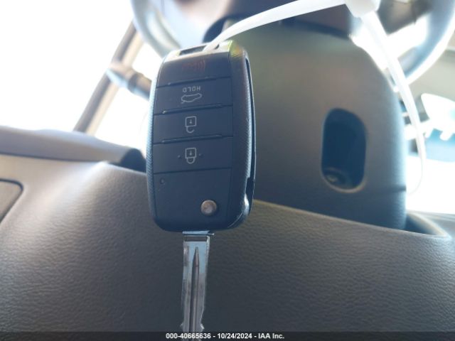 3KPFL4A73HE130040 KIA FORTE LX