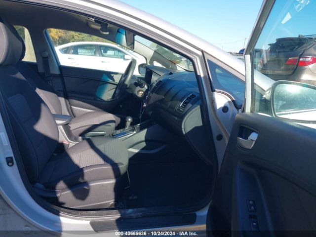 3KPFL4A73HE130040 KIA FORTE LX