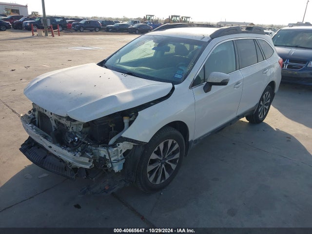 Subaru Outback 2.5i Limited 2017 4S4BSANCXH3232400 Image 2