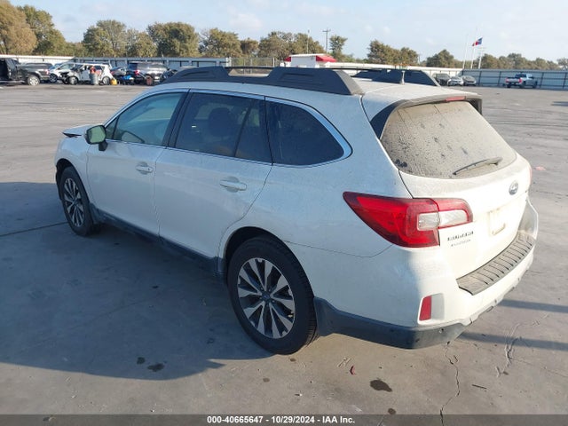 Subaru Outback 2.5i Limited 2017 4S4BSANCXH3232400 Image 3