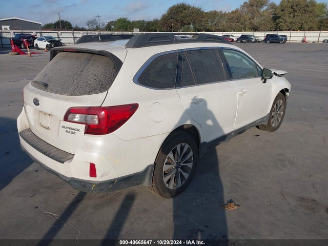 Subaru Outback 2.5i Limited 2017 4S4BSANCXH3232400 Image 4