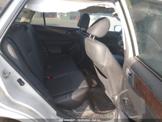 Subaru Outback 2.5i Limited 2017 4S4BSANCXH3232400 Image 8
