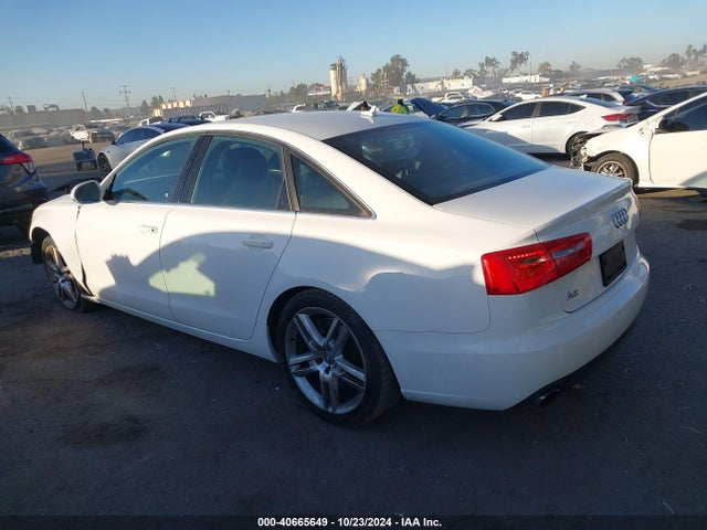 WAUCFAFC3FN017466 Audi A6 2.0t Premium