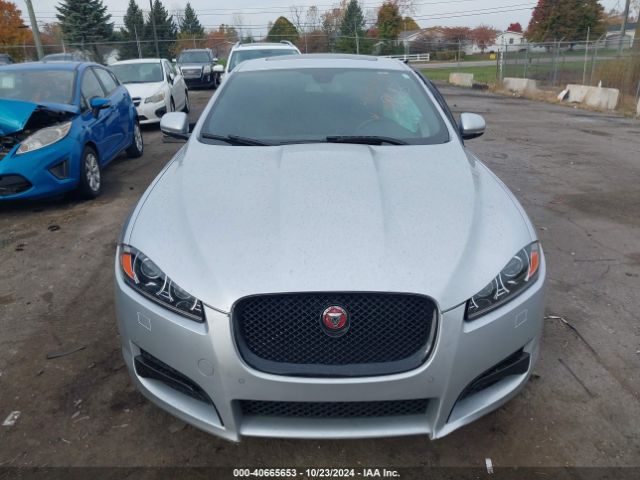 SAJWJ0FF5F8U88683 Jaguar Xf 3.0 Portfolio/3.0 Sport