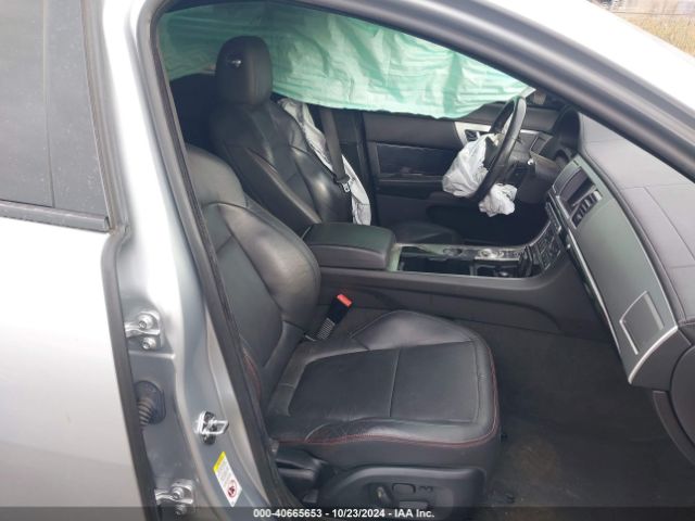 SAJWJ0FF5F8U88683 Jaguar Xf 3.0 Portfolio/3.0 Sport