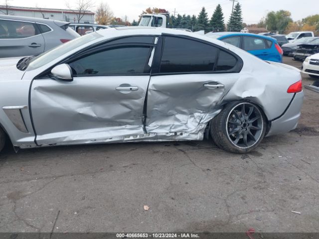 SAJWJ0FF5F8U88683 Jaguar Xf 3.0 Portfolio/3.0 Sport