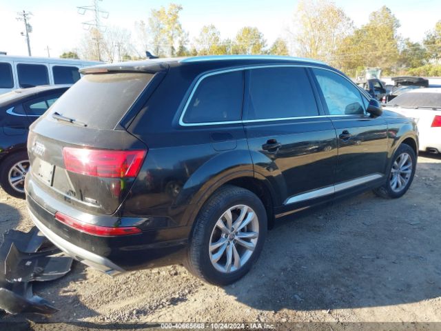 WA1LHAF73JD021056 Audi Q7 2.0t Premium