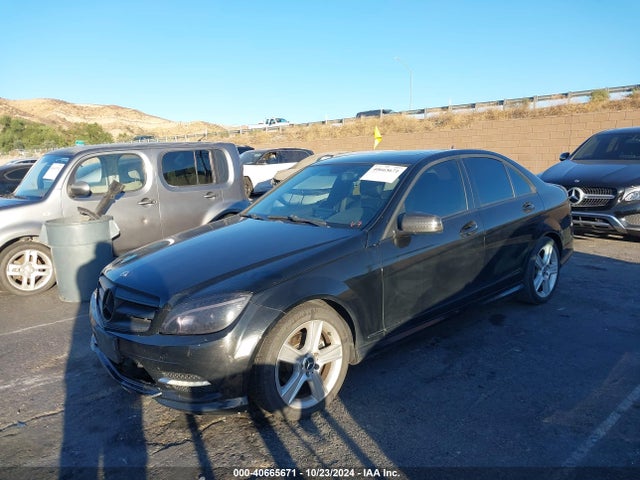 40665671 :رقم المزاد ، WDDGF5EB3BR152072 vin ، 2011 Mercedes-benz C 300 Luxury/sport مزاد بيع