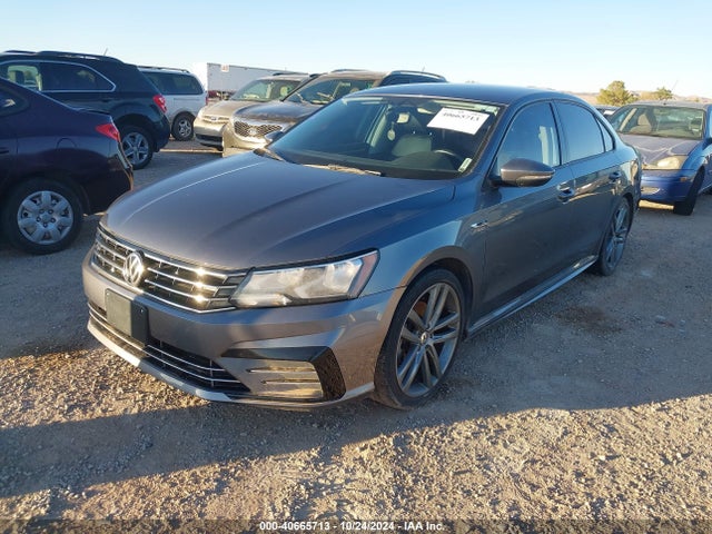 1VWAA7A36JC052555 Volkswagen Passat 2.0t R-line/2.0t S