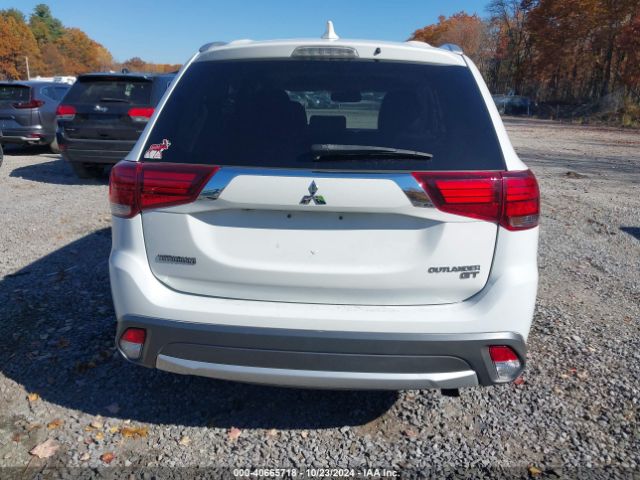JA4JZ4AXXHZ039435 Mitsubishi OUTLANDER GT