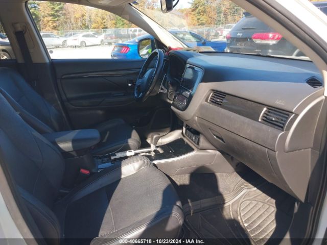 JA4JZ4AXXHZ039435 Mitsubishi OUTLANDER GT