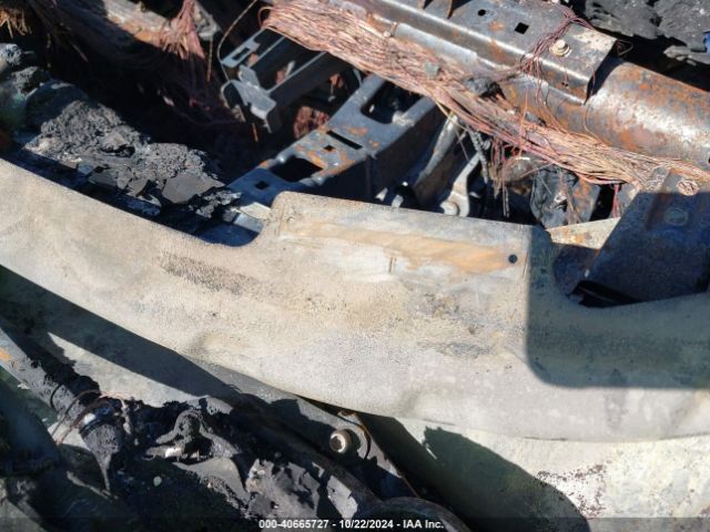 1G1ZG5ST7PF242727 Chevrolet Malibu Fwd Rs