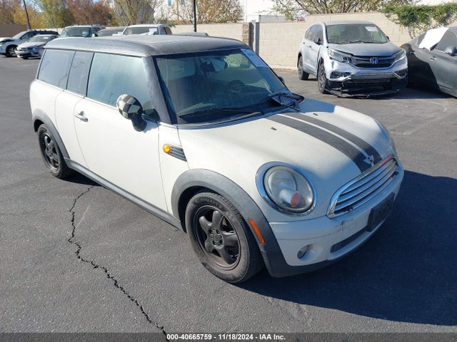 2009 MINI COOPER CLUBMAN WMWML33519TN68509 Photo 0