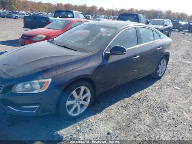 YV1612TK0G2400391 Volvo S60 T5 Premier