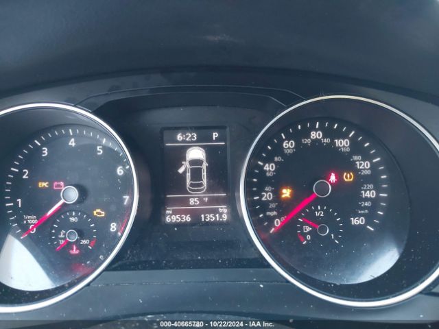 3VWDB7AJ9JM254605 Volkswagen Jetta 1.4t Se/1.4t Wolfsburg Edition