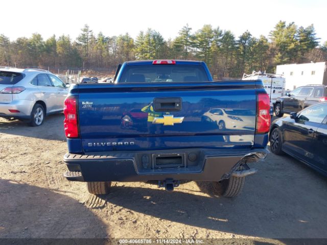 1GCNKNEC2JZ122355 Chevrolet Silverado 1500 Wt
