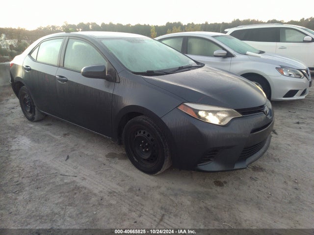 Toyota COROLLA LE 2015 5YFBURHE7FP305804 Image 1