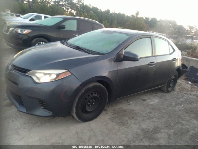 Toyota COROLLA LE 2015 5YFBURHE7FP305804 Image 2