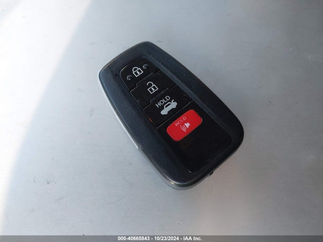 Toyota Prius Two 2016 JTDKBRFU6G3021056 Image 11