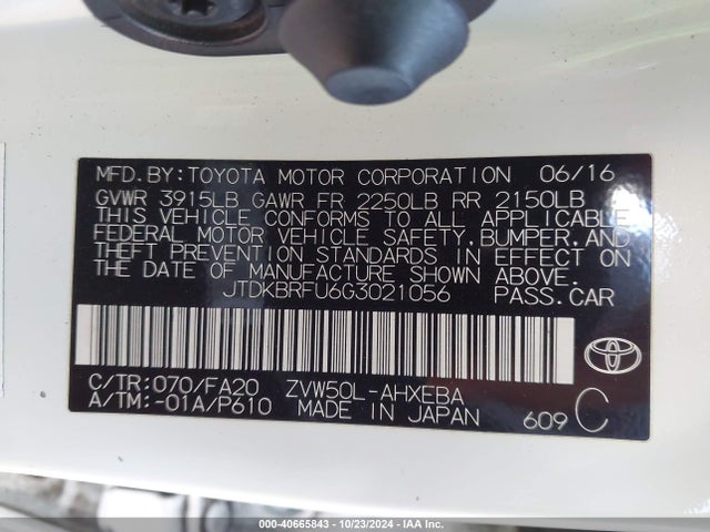 Toyota Prius Two 2016 JTDKBRFU6G3021056 Image 9