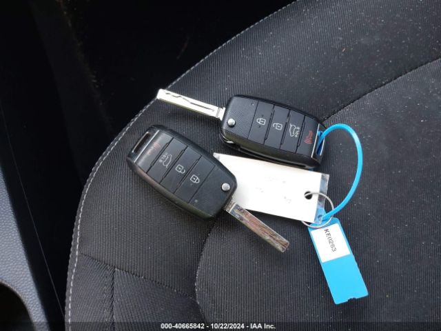 KNDJP3A55H7466151 KIA SOUL +