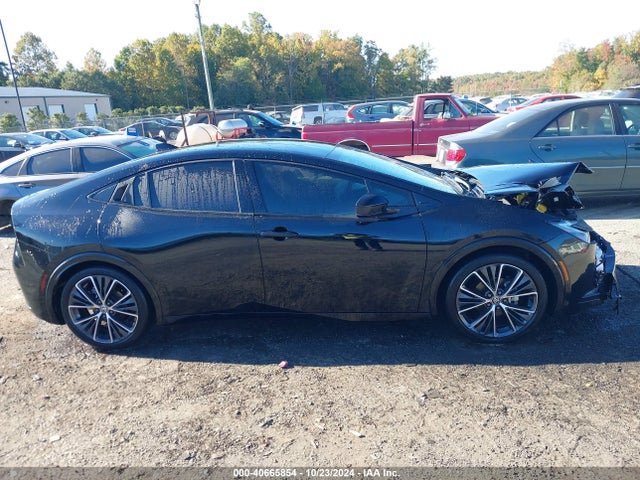 Toyota PRIUS XLE 2023 JTDACAAU4P3003348 Image 13
