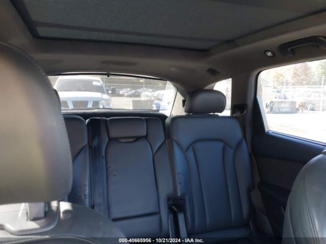 WA1VAAF77HD038076 Audi Q7 3.0t Premium