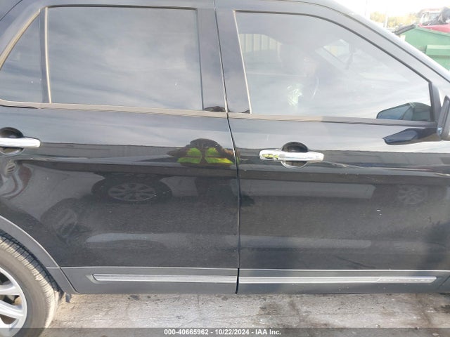 Ford Explorer Limited 2016 1FM5K8F80GGB73364 Image 13