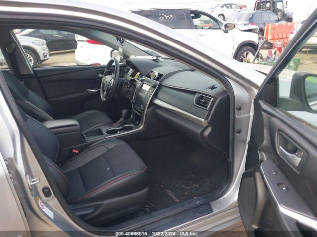 4T1BF1FK4HU431589 Toyota CAMRY SE