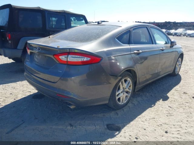 1FA6P0H7XE5403796 Ford FUSION SE