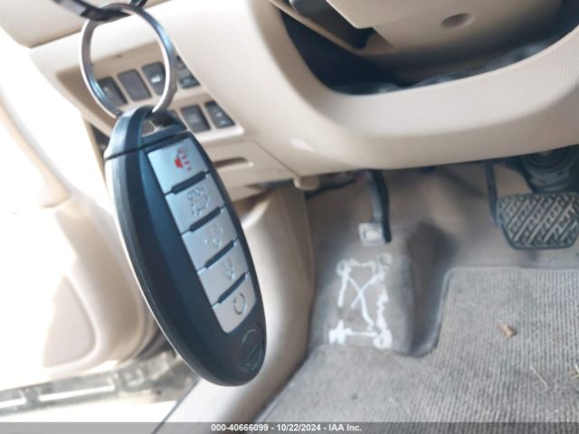 5N1AR2MN8EC621595 Nissan Pathfinder Sl