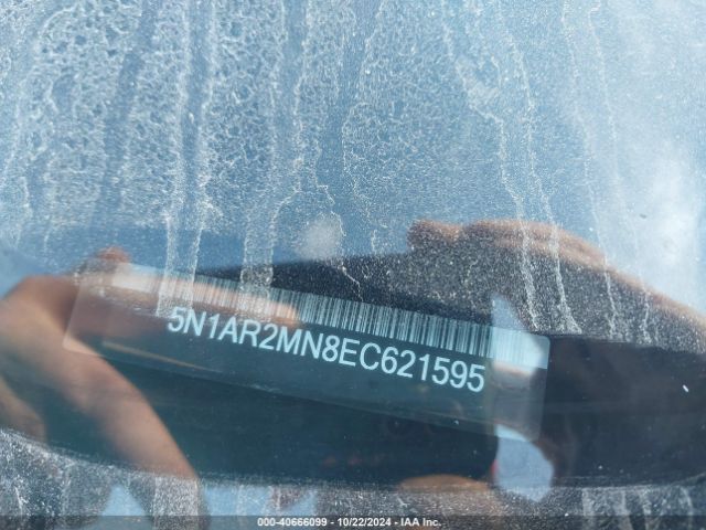 5N1AR2MN8EC621595 Nissan Pathfinder Sl