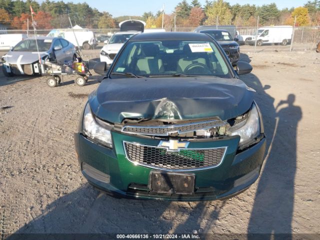 1G1PA5SG6E7361548 Chevrolet Cruze Ls Auto