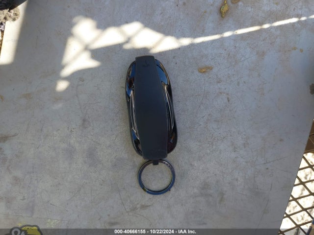 2016 TESLA MODEL S 5YJSA1E4XGF143489 Photo 10