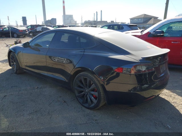 2016 TESLA MODEL S 5YJSA1E4XGF143489 Photo 2