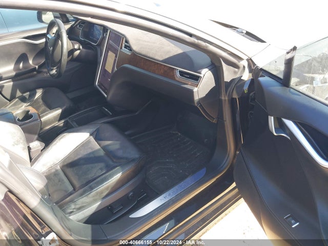 2016 TESLA MODEL S 5YJSA1E4XGF143489 Photo 4