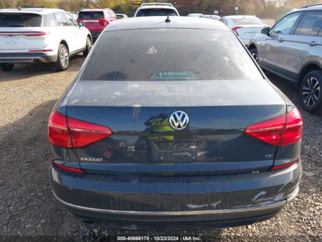 1VWAT7A35GC034082 Volkswagen Passat 1.8t R-line
