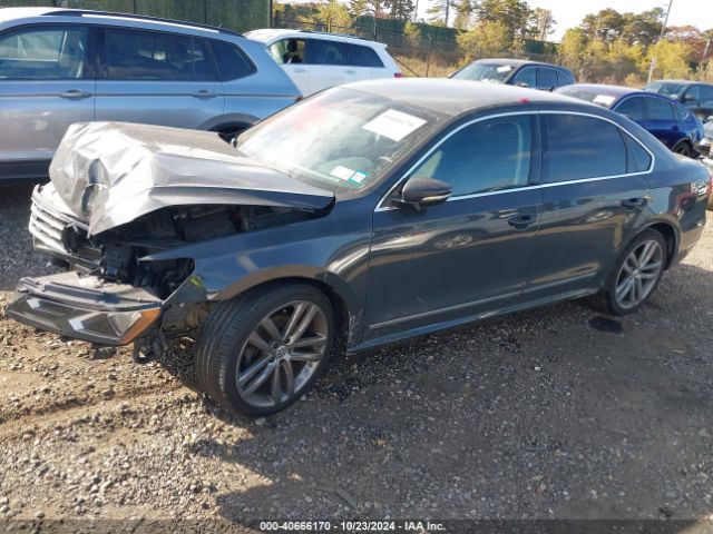 1VWAT7A35GC034082 Volkswagen Passat 1.8t R-line