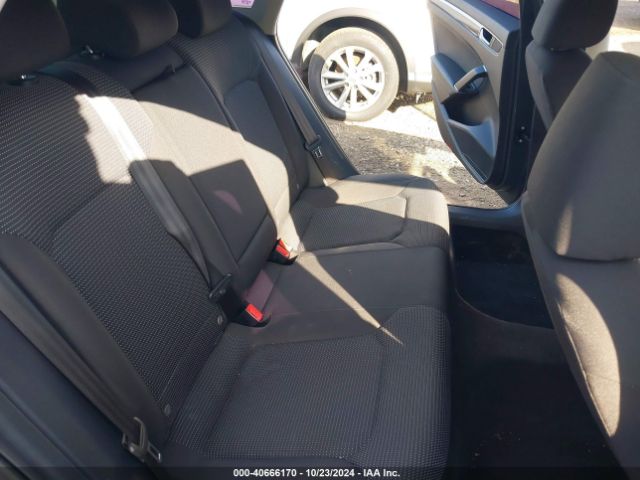 1VWAT7A35GC034082 Volkswagen Passat 1.8t R-line