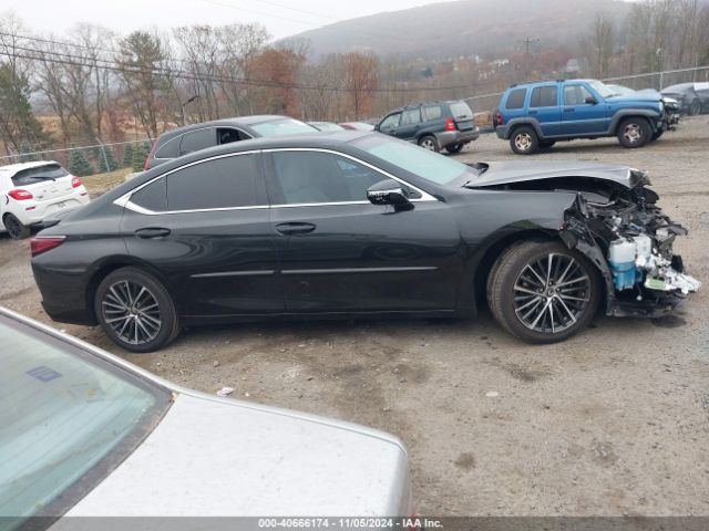 58ADZ1B14NU125591 Lexus ES 350
