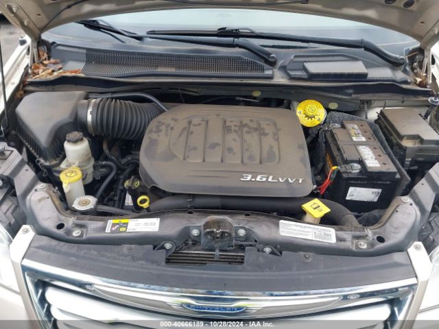2C4RC1CG5ER374646 Chrysler Town & Country Touring-l