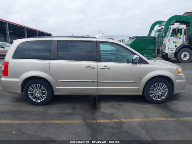 2C4RC1CG5ER374646 Chrysler Town & Country Touring-l