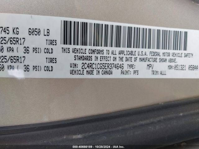 2C4RC1CG5ER374646 Chrysler Town & Country Touring-l