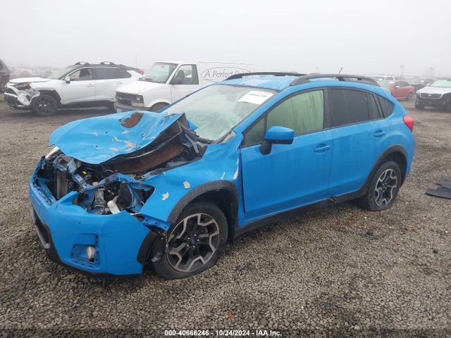 Subaru Crosstrek 2.0i Premium 2017 JF2GPABC2HH241936 Image 2