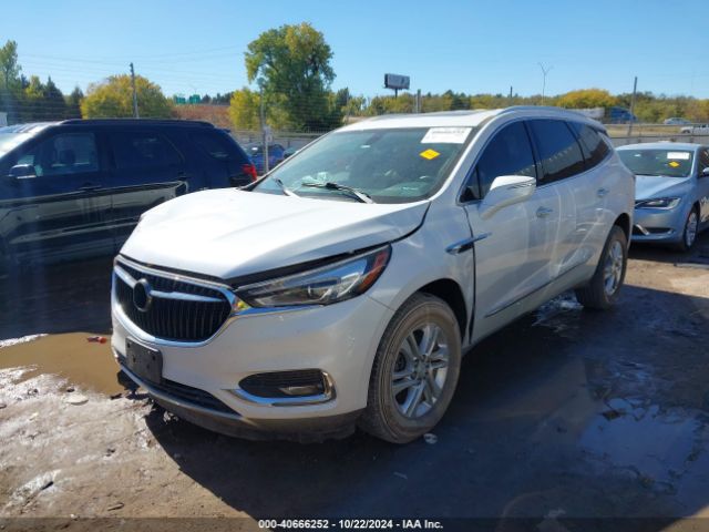5GAERBKWXJJ125772 Buick Enclave Essence