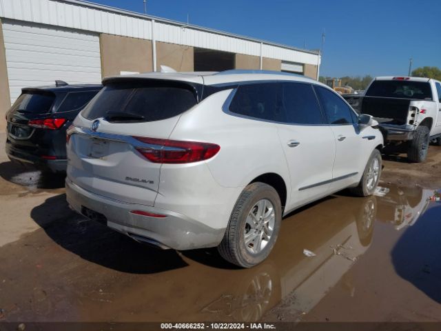 5GAERBKWXJJ125772 Buick Enclave Essence