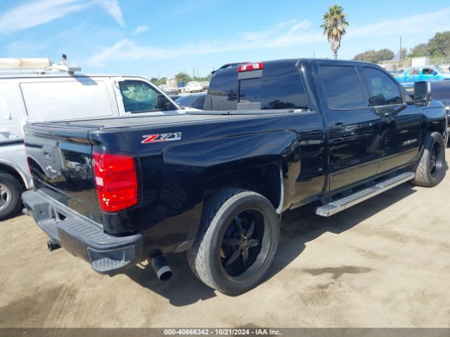 3GCUKREC9JG226490 Chevrolet Silverado 1500 2lt
