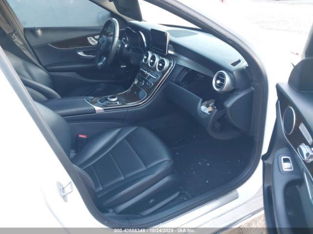 55SWF4JB4JU247913 Mercedes-Benz C 300